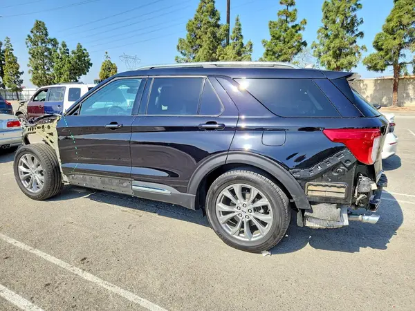 1FMSK7FH5RGA04683 2024 FORD EXPLORER - Image 2