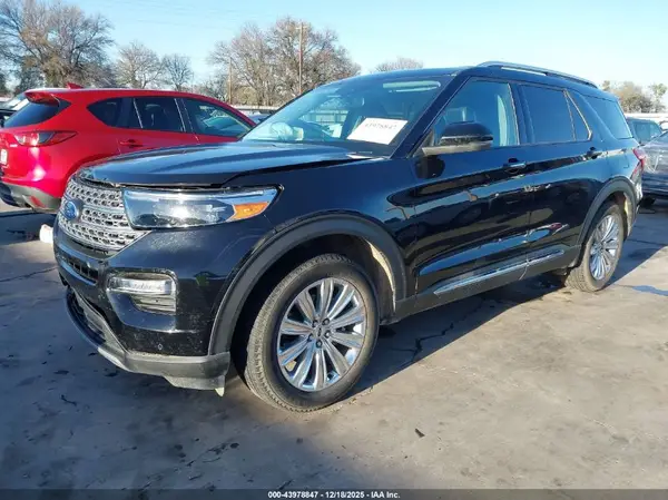 1FMSK7FH5RGA82073 2024 FORD EXPLORER - Image 2
