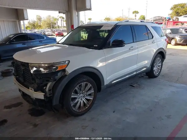 1FMSK7FH6LGB06825 2020 FORD EXPLORER - Image 2