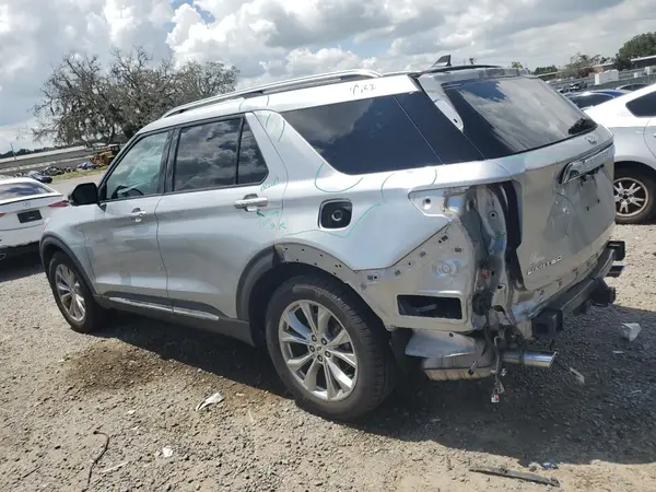 1FMSK7FH6MGC18204 2021 FORD EXPLORER - Image 2