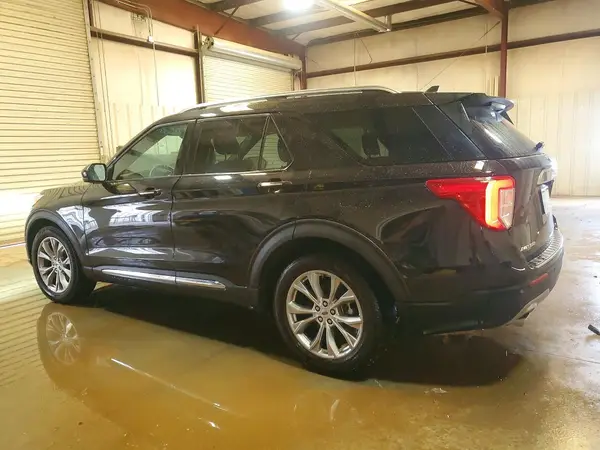 1FMSK7FH6RGA47171 2024 FORD EXPLORER - Image 2