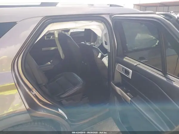 1FMSK7FH7MGA87994 2021 FORD EXPLORER - Image 8