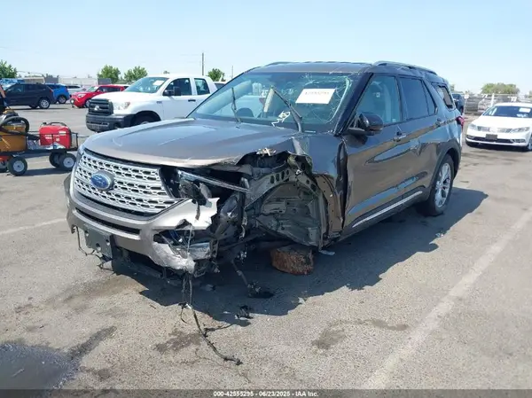 1FMSK7FH7MGB50902 2021 FORD EXPLORER - Image 2