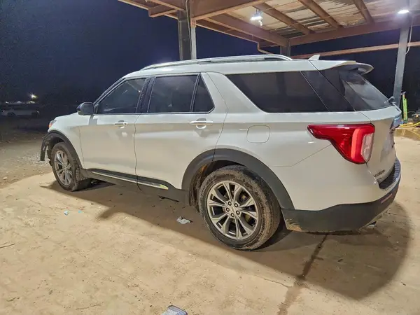 1FMSK7FH7MGB83821 2021 FORD EXPLORER - Image 2