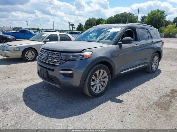 1FMSK7FH7NGA14741 2022 FORD EXPLORER - Image 2