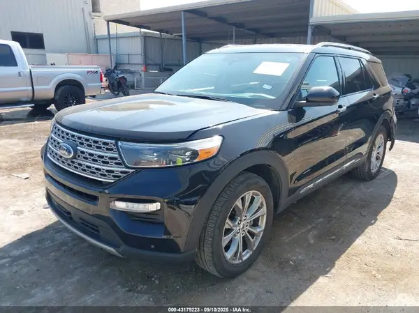 1FMSK7FH7PGB20027 2023 FORD EXPLORER - Image 2