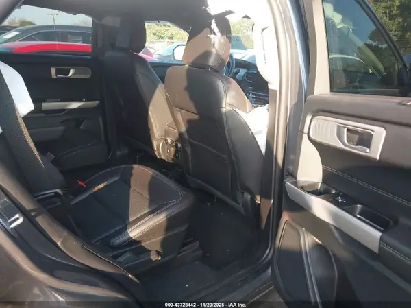 1FMSK7FH7PGC25845 2023 FORD EXPLORER - Image 8