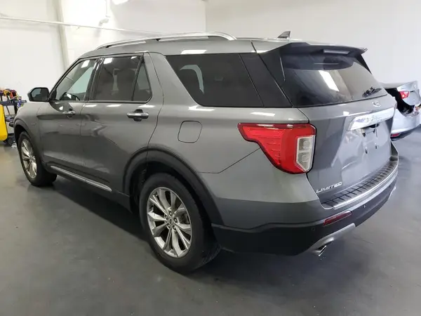 1FMSK7FH7RGA29195 2024 FORD EXPLORER - Image 2