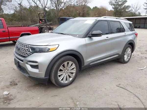 1FMSK7FH7RGA78557 2024 FORD EXPLORER - Image 2