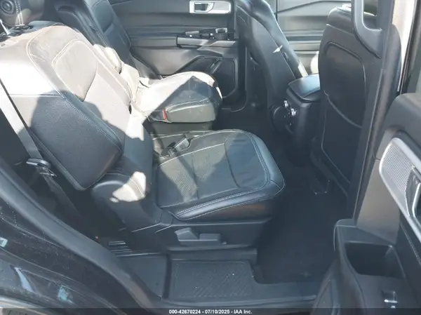 1FMSK7FH8LGC00446 2020 FORD EXPLORER - Image 8