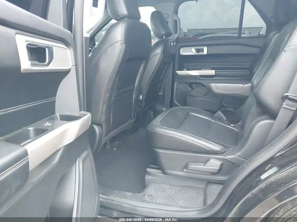 1FMSK7FH8MGA85493 2021 FORD EXPLORER - Image 8