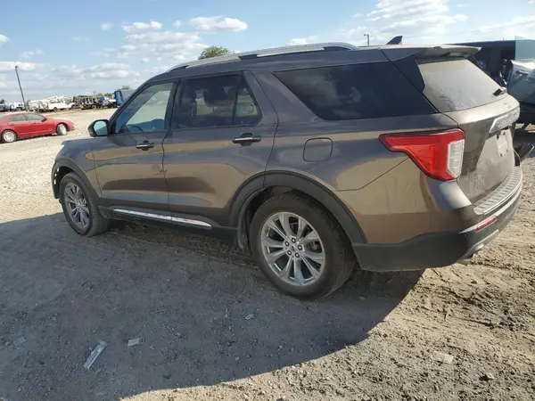 1FMSK7FH8MGA88068 2021 FORD EXPLORER - Image 2