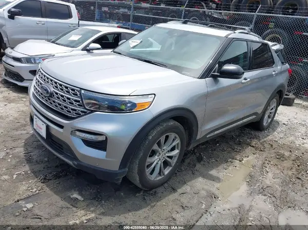 1FMSK7FH8MGC26997 2021 FORD EXPLORER - Image 2
