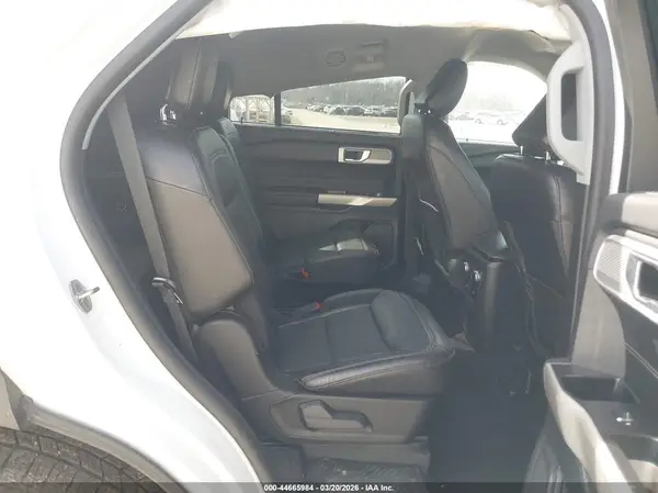 1FMSK7FH8NGA60398 2022 FORD EXPLORER - Image 8