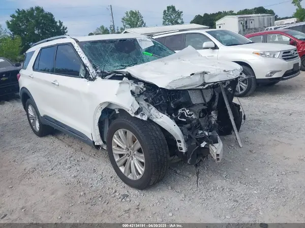 1FMSK7FH8NGA65164 2022 FORD EXPLORER - Image 1