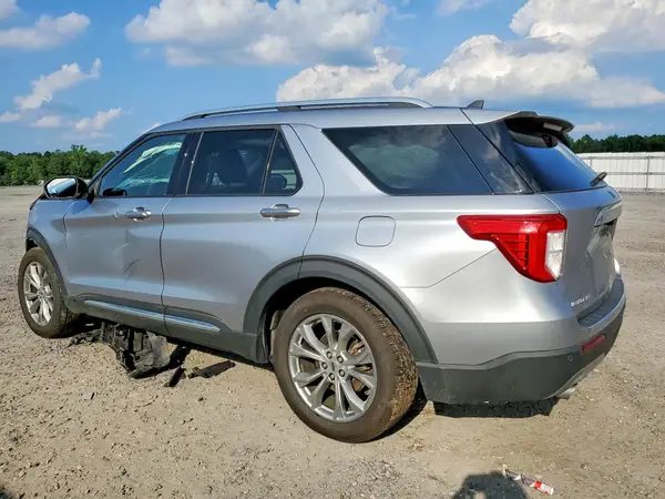 1FMSK7FH8NGA79047 2022 FORD EXPLORER - Image 2