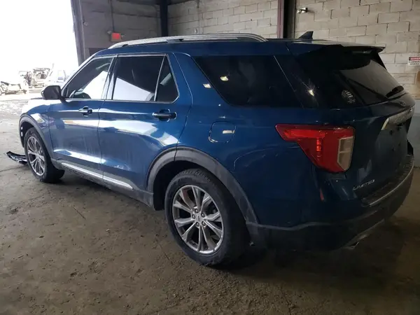 1FMSK7FH8NGB07056 2022 FORD EXPLORER - Image 2