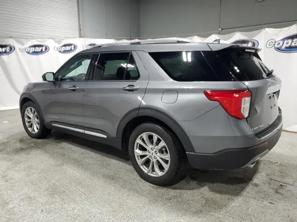 1FMSK7FH8RGA30369 2024 FORD EXPLORER - Image 2