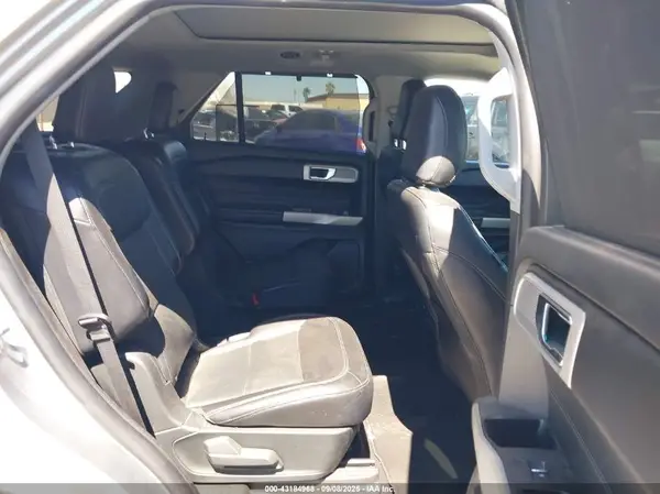 1FMSK7FH9MGA84613 2021 FORD EXPLORER - Image 8