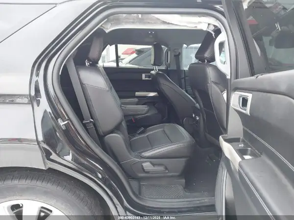 1FMSK7FH9MGB20560 2021 FORD EXPLORER - Image 8