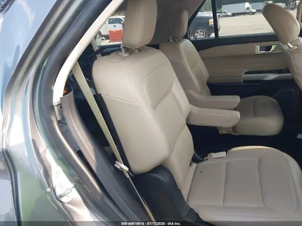 1FMSK7FH9NGA02526 2022 FORD EXPLORER - Image 8