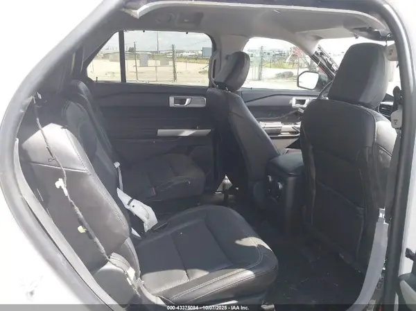1FMSK7FH9NGB12363 2022 FORD EXPLORER - Image 8
