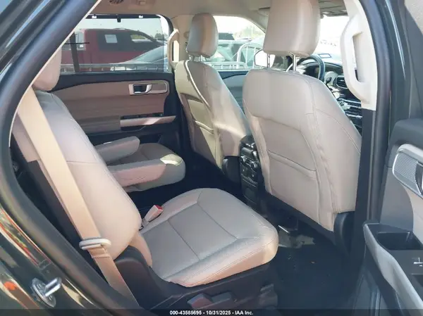 1FMSK7FH9NGB58517 2022 FORD EXPLORER - Image 8
