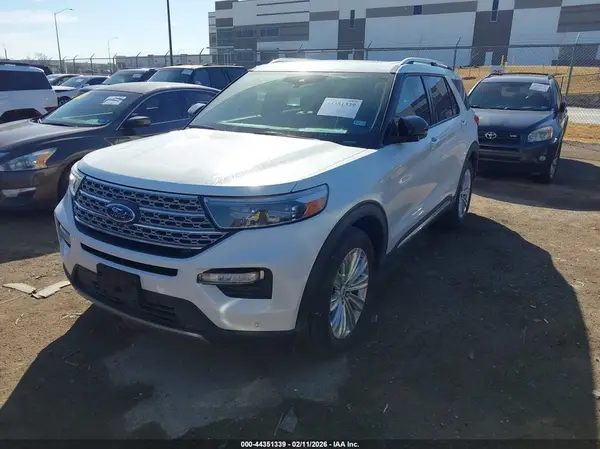 1FMSK7FH9PGA84910 2023 FORD EXPLORER - Image 2