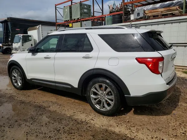 1FMSK7FH9PGB20157 2023 FORD EXPLORER - Image 2