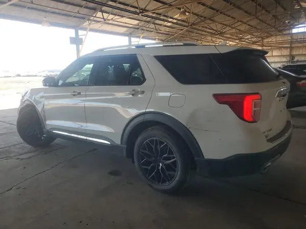1FMSK7FHXLGA28873 2020 FORD EXPLORER - Image 2