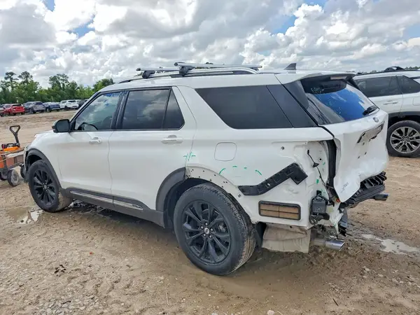 1FMSK7FHXMGA63835 2021 FORD EXPLORER - Image 2