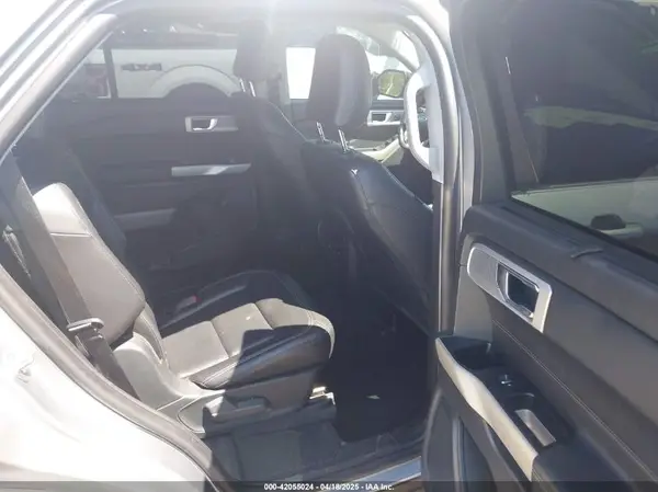 1FMSK7FHXMGB05954 2021 FORD EXPLORER - Image 8