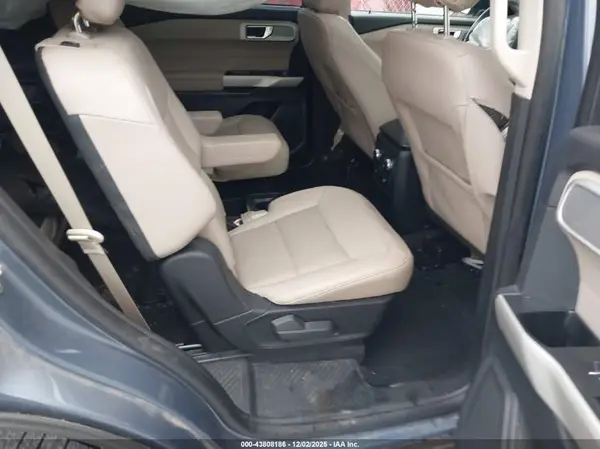 1FMSK7FHXMGB27856 2021 FORD EXPLORER - Image 8