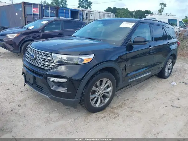 1FMSK7FHXMGB51333 2021 FORD EXPLORER - Image 2