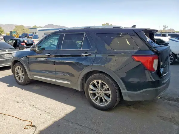 1FMSK7FHXMGC14821 2021 FORD EXPLORER - Image 2