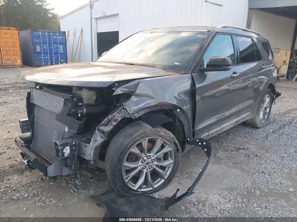 1FMSK7FHXNGA62430 2022 FORD EXPLORER - Image 2