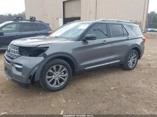 1FMSK7FHXPGA05082 2023 FORD EXPLORER - Image 2
