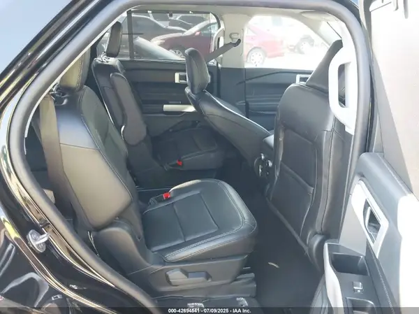 1FMSK7FHXPGB00127 2023 FORD EXPLORER - Image 8