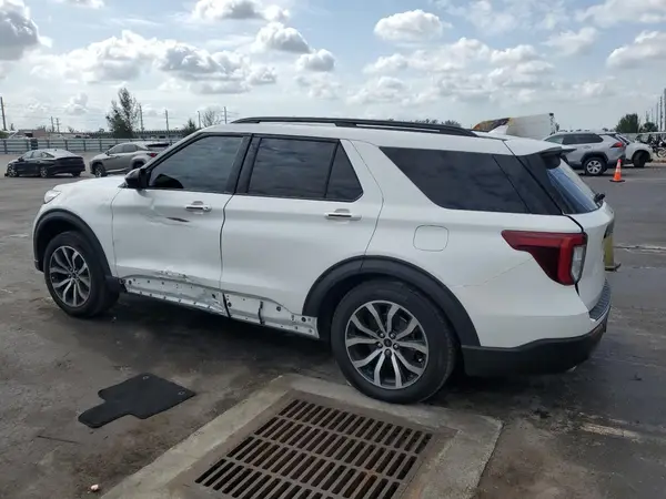1FMSK7KH1RGA88359 2024 FORD EXPLORER - Image 2