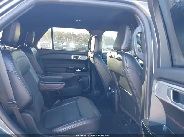 1FMSK7KH2PGB22239 2023 FORD EXPLORER - Image 8