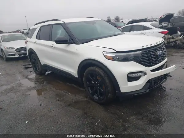 1FMSK7KH2RGA72381 2024 FORD EXPLORER - Image 1