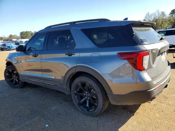 1FMSK7KH3NGC11606 2022 FORD EXPLORER - Image 2