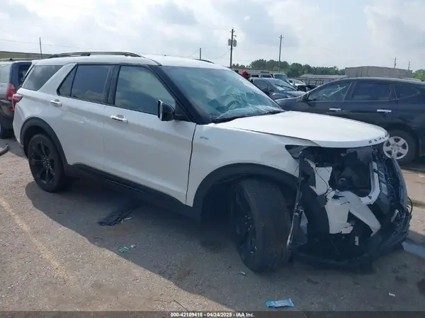 1FMSK7KH3PGA99652 2023 FORD EXPLORER - Image 1