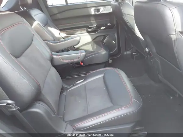 1FMSK7KH3RGA39177 2024 FORD EXPLORER - Image 8