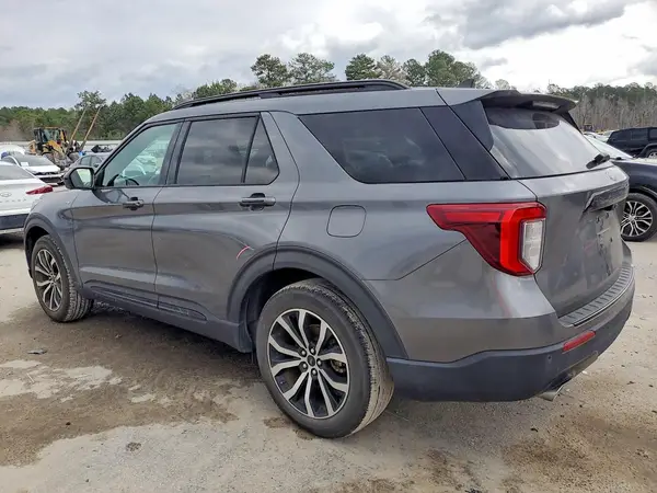 1FMSK7KH4NGA29283 2022 FORD EXPLORER - Image 2