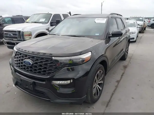 1FMSK7KH4PGA88739 2023 FORD EXPLORER - Image 2