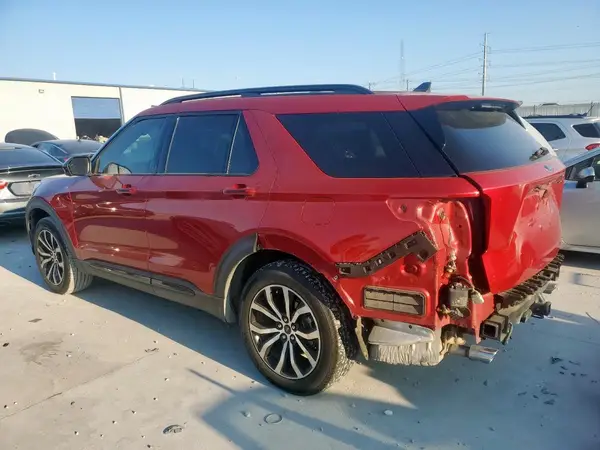 1FMSK7KH5NGB67026 2022 FORD EXPLORER - Image 2