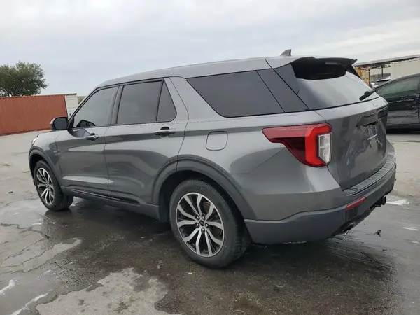 1FMSK7KH6NGB71246 2022 FORD EXPLORER - Image 2