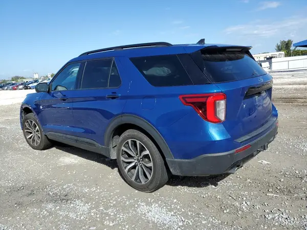 1FMSK7KH6NGC50528 2022 FORD EXPLORER - Image 2