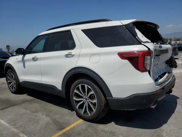 1FMSK7KH6RGA79673 2024 FORD EXPLORER - Image 2